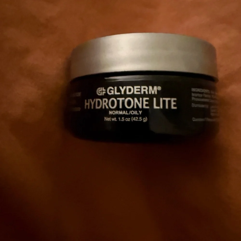 GlyDerm HydroTone Lite 1.5oz – Normal/Oily – Sealed
